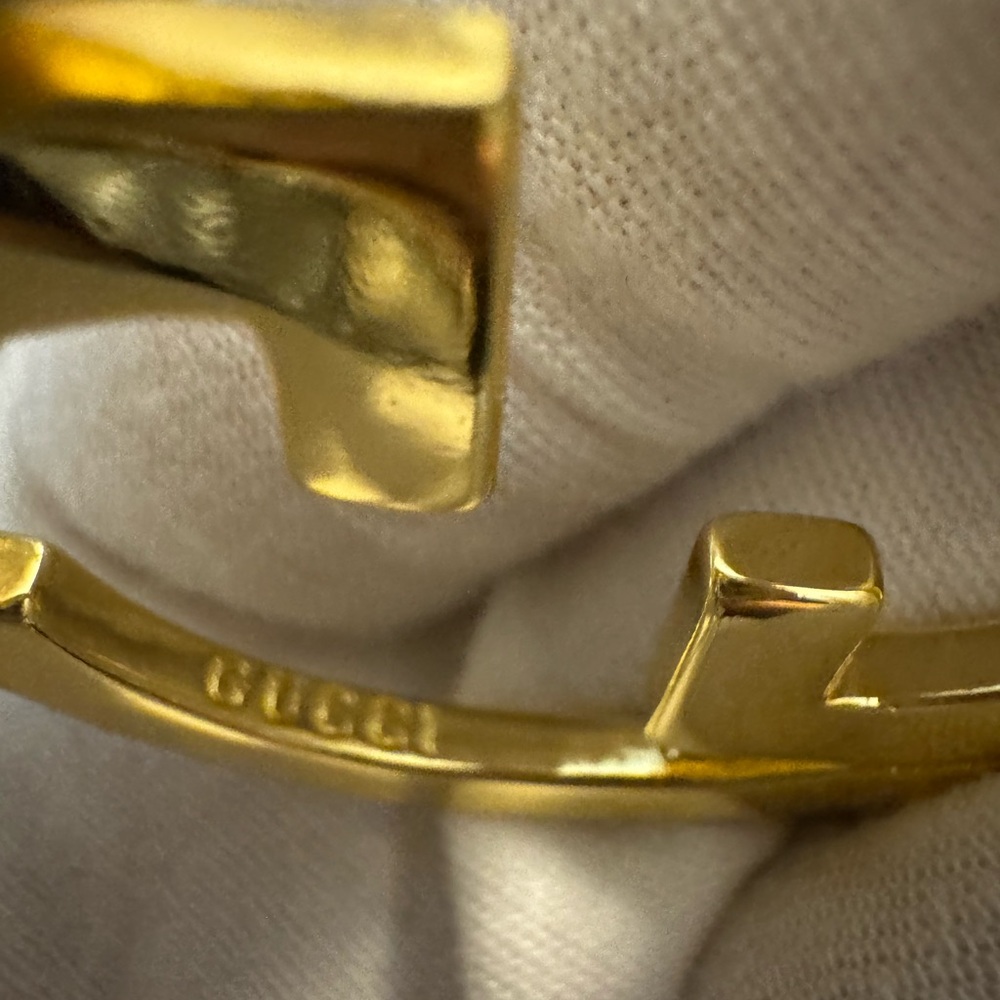 Gucci Gold Logo Hoop Earrings - Picture 5 of 5